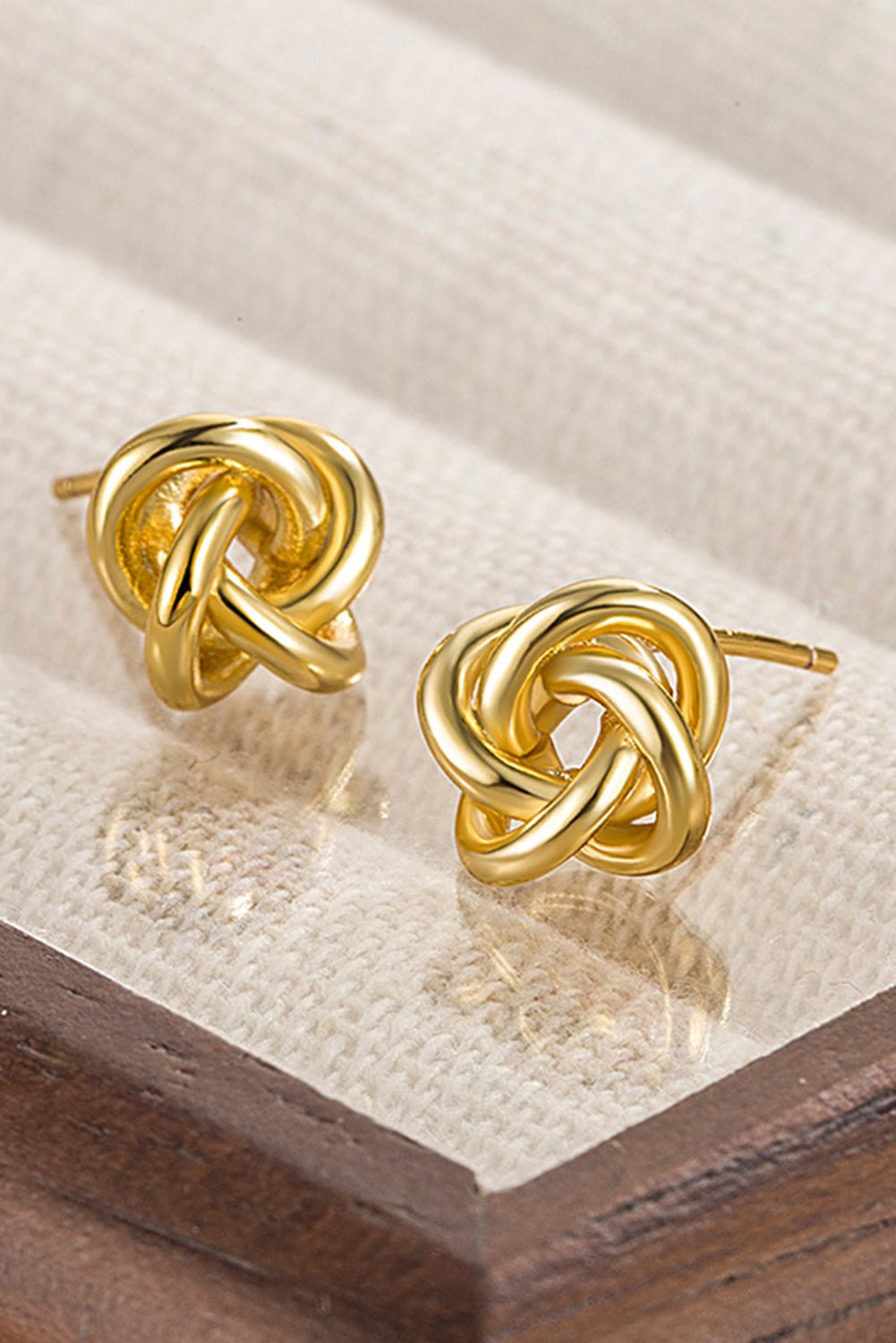 Gold Minimalism Knotted Stud Earrings - Image 3