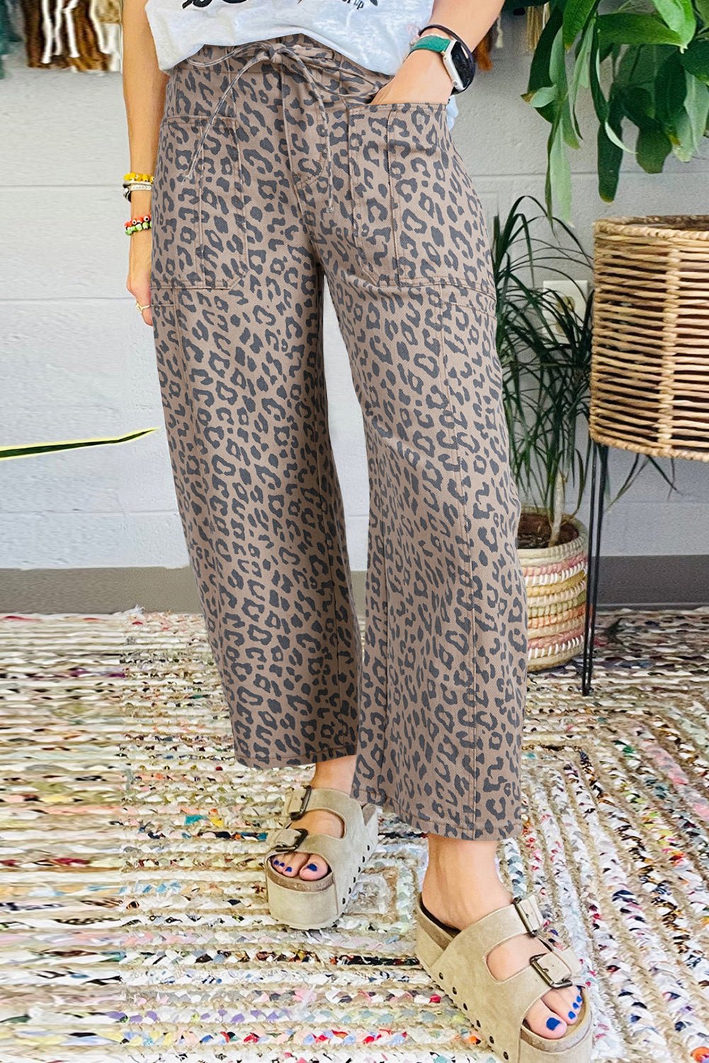Khaki Leopard Printed Drawstring Waist Pocketed Wide Leg Jeans - Image 4