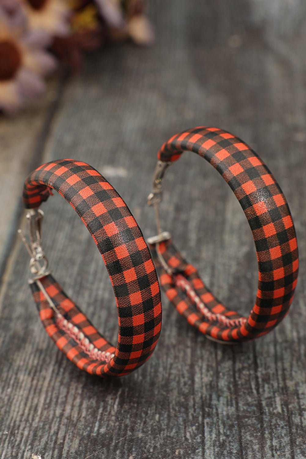 Red Dahlia Plaid Print PU Leather Hoop Earrings - Image 2