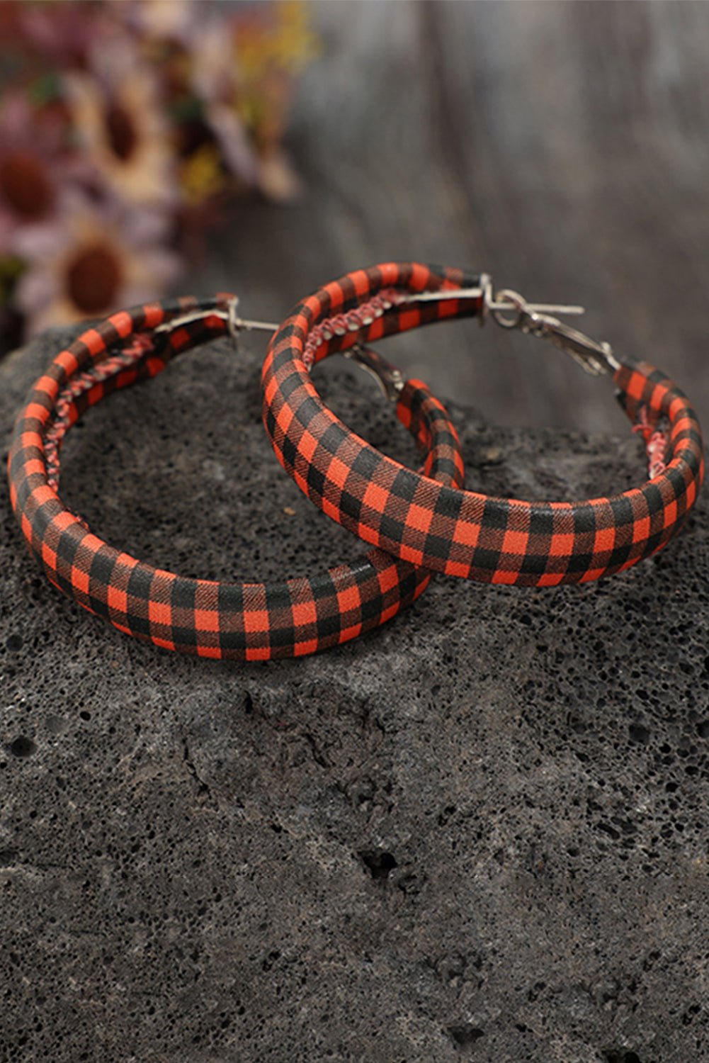 Red Dahlia Plaid Print PU Leather Hoop Earrings - Image 3