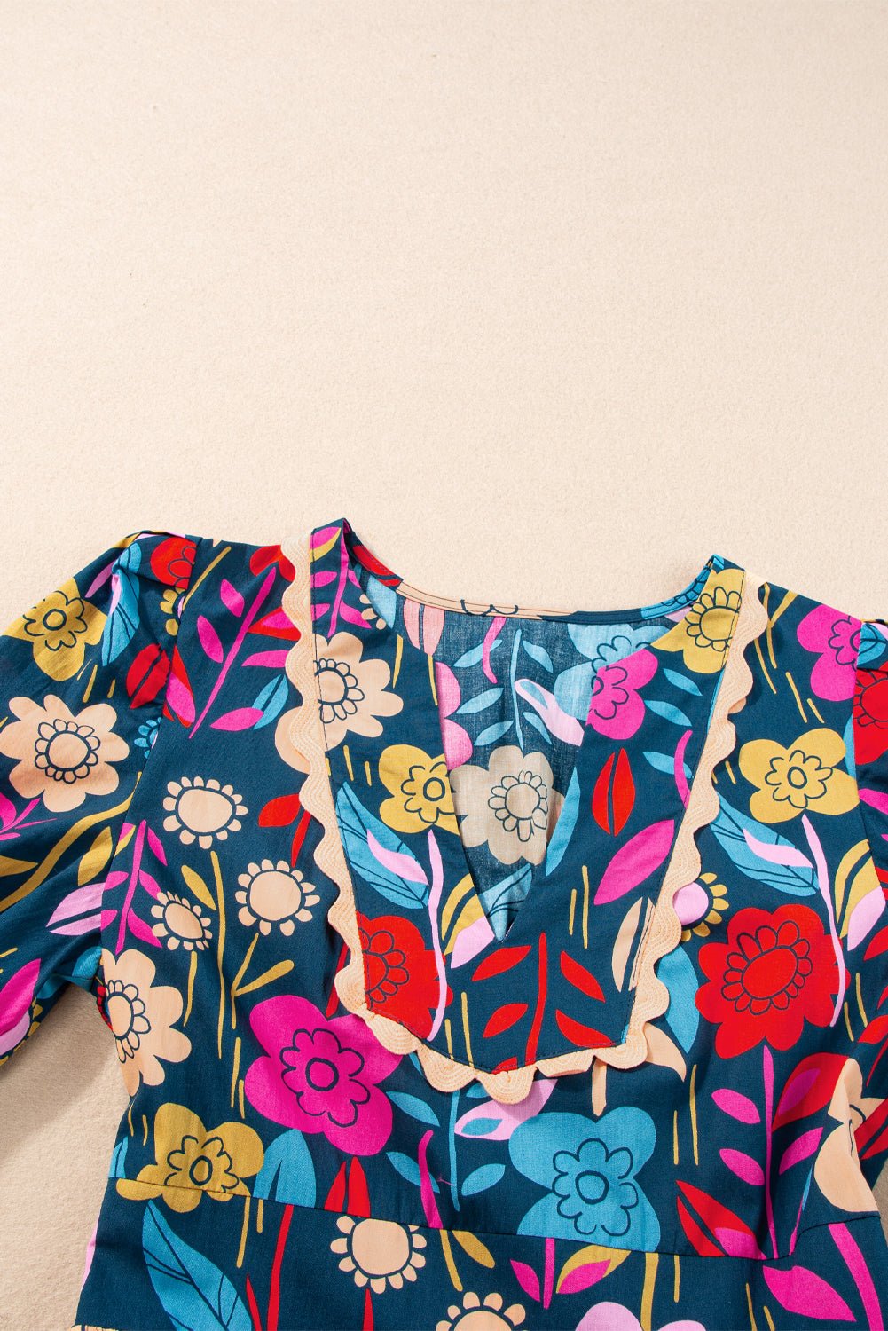 Green Retro Floral Printed Split Neck Maxi Dress - Image 12